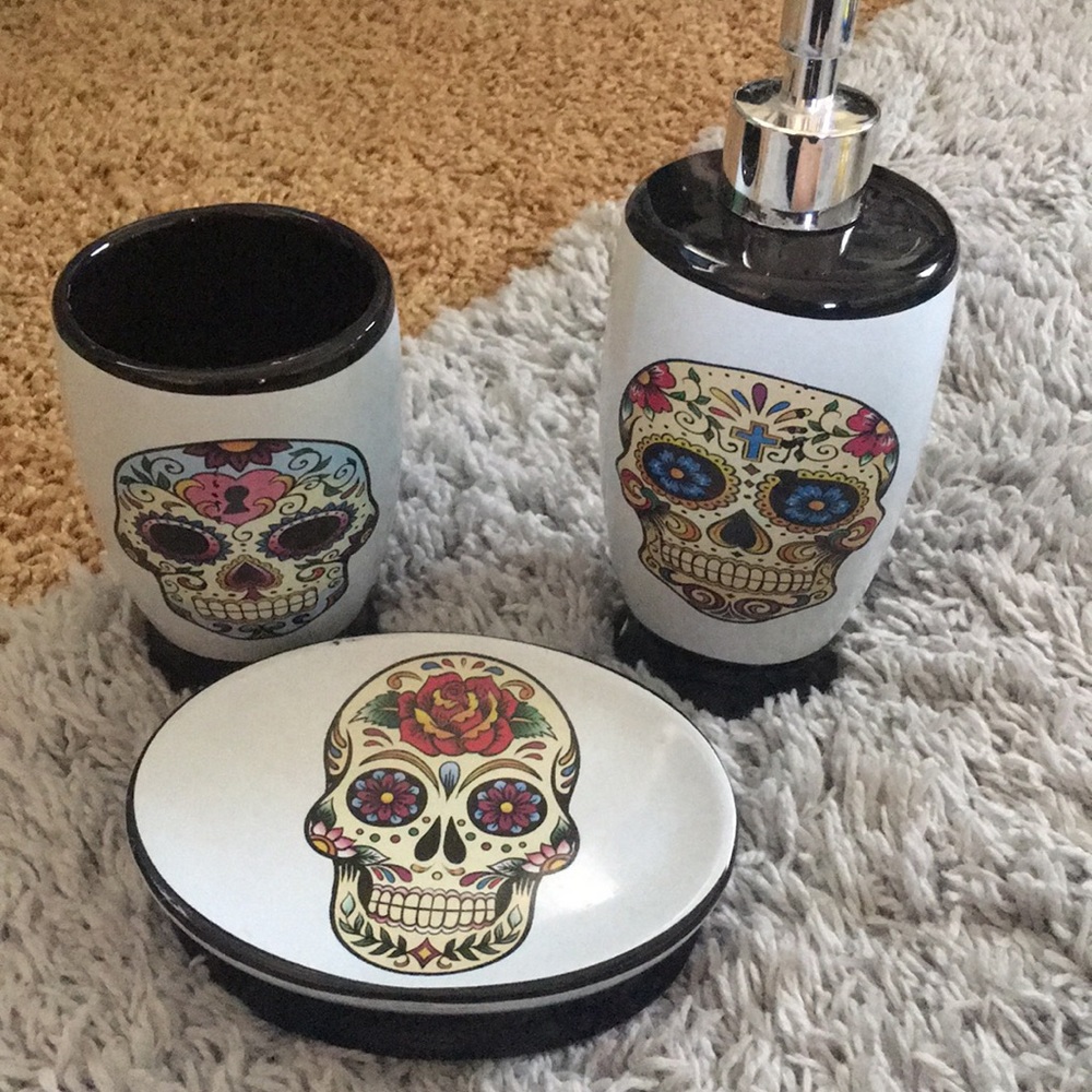 Sugar skull bathroom set